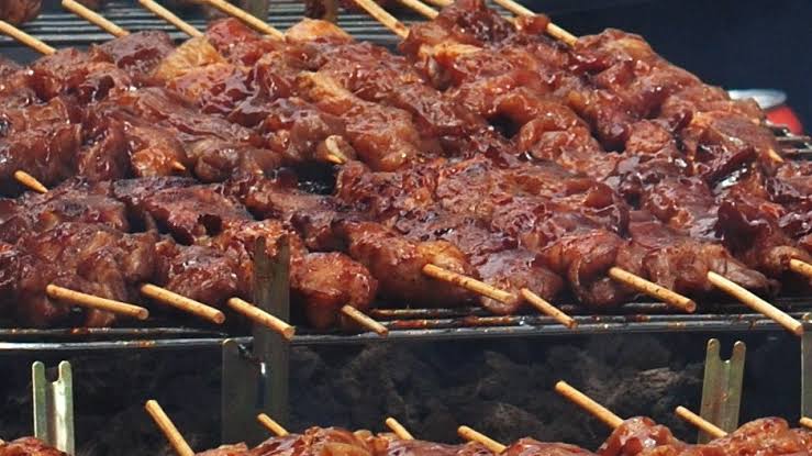 Suya: Nigeria’s famous grilled meat delicacy